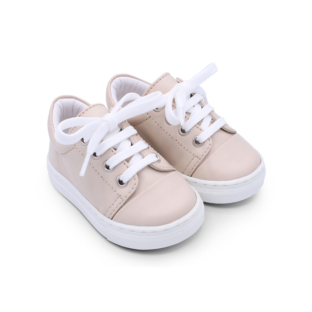 Borboleta Beige Santiago Trainers