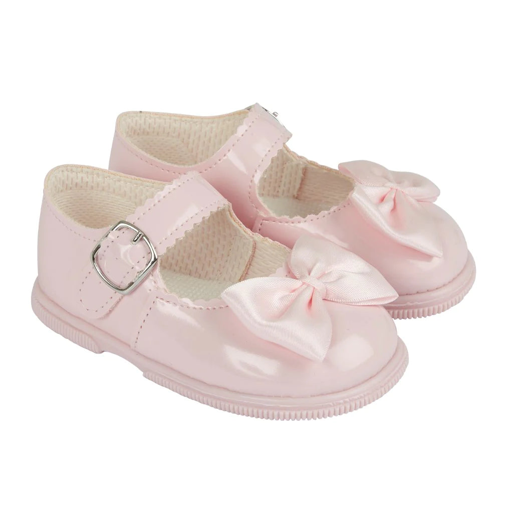 Early Days Baypods Pink Patent Bow Shoes