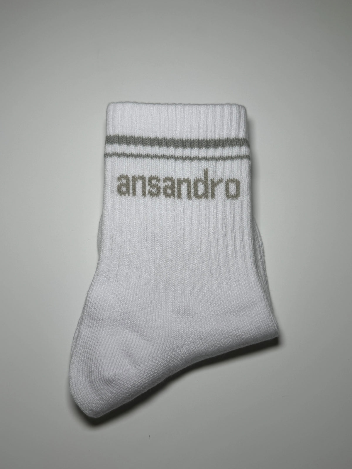 Ansandro White/Grey Band Logo Socks.