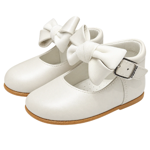 Andanines Cream Leather Bow Dolly Shoes