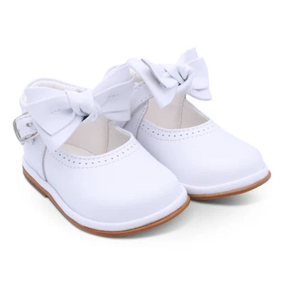 Borboleta White Leather Bow Shoes